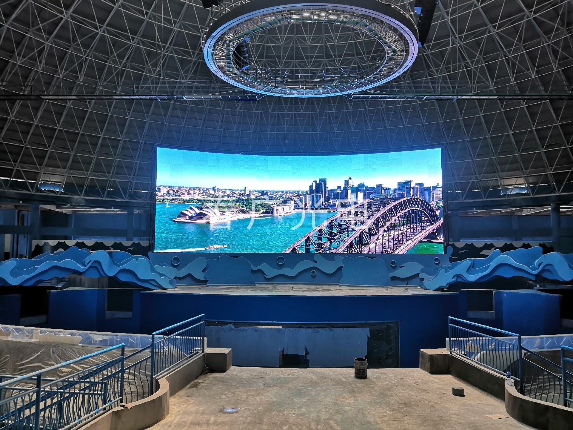 游乐场P8室外全彩屏