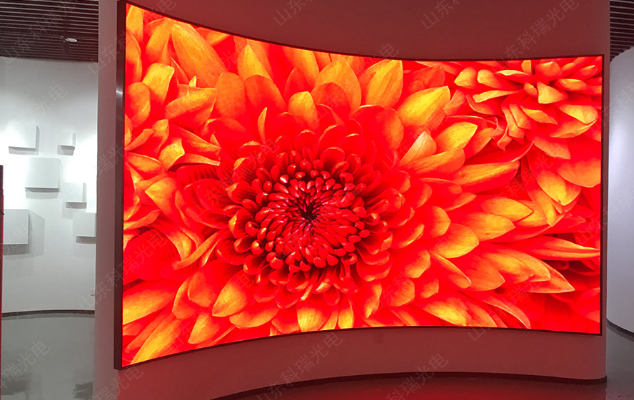 产业园室内P2.5全彩屏